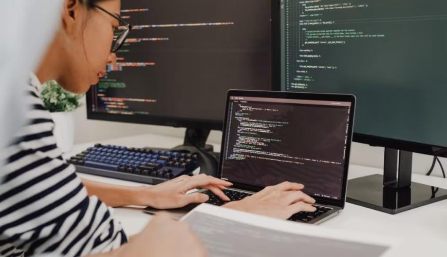 遵义小程序定制开发构建实时互动新生态：WebRTC+即时通讯双引擎驱动